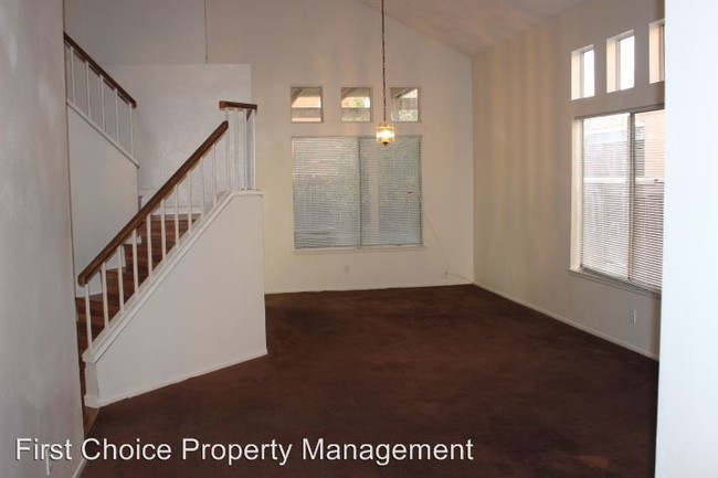 Building Photo - 5 br, 3 bath House - 11430 Dogwood Court