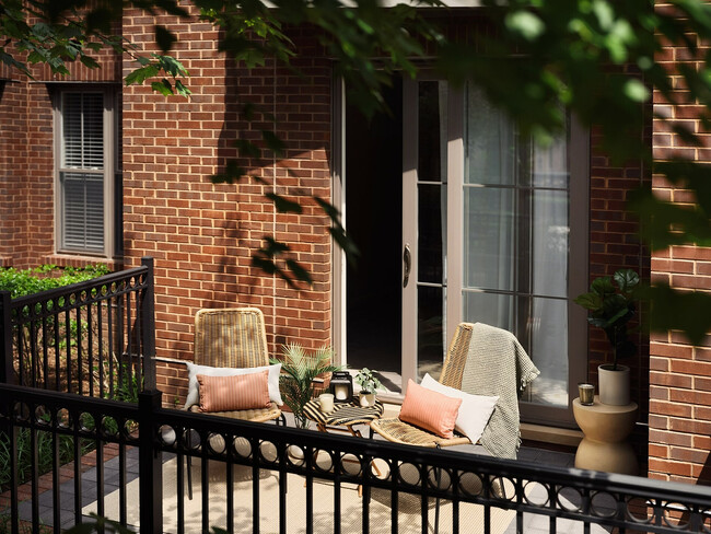 Quarry Place en el balcón de Tuckahoe - Quarry Place at Tuckahoe