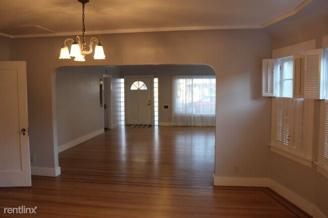 Building Photo - 3 br, 2 bath House - 515 Adam Ave
