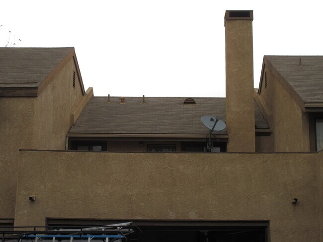 Building Photo - 1844 E Ave. J