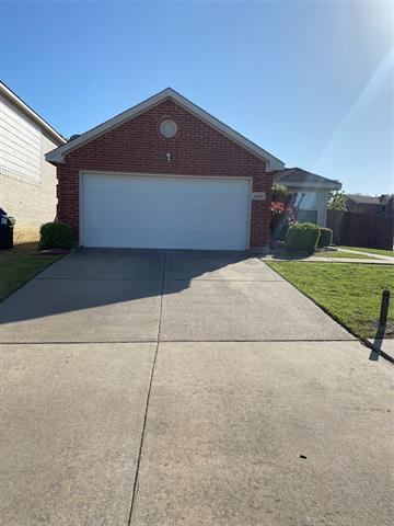 Primary Photo - 1410 Deville Cir