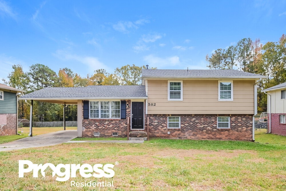 Primary Photo - 582 Wexwood Dr