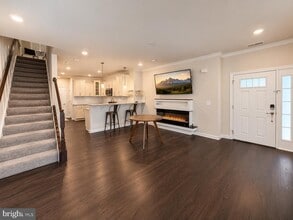 Building Photo - 4930 MacDonough Pl