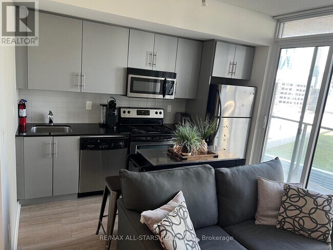 Building Photo - 55 Bremner Blvd