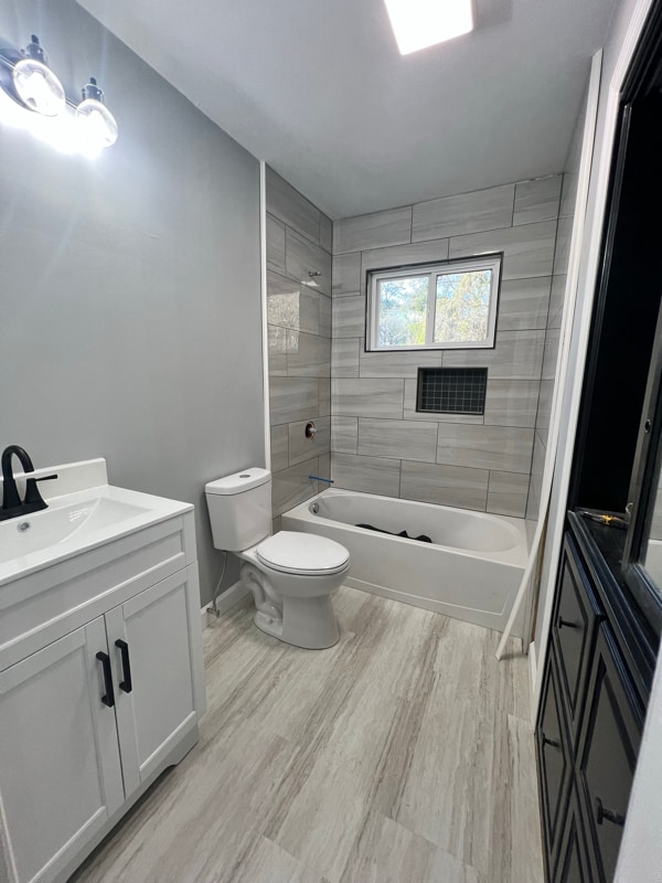 Foto del edificio - 104 Duke Rd