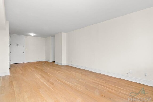 Building Photo - 1 bedroom in New York NY 10023