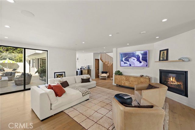 Building Photo - 228 W Avenida Cordoba