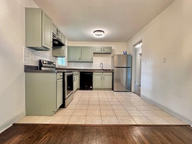 Building Photo - 2863 Catalina Dr