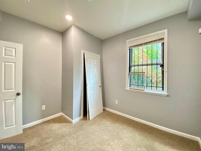 Foto del edificio - 2134 N Carlisle St