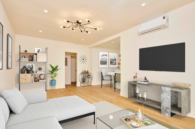 Building Photo - 1047 N Sierra Bonita Ave
