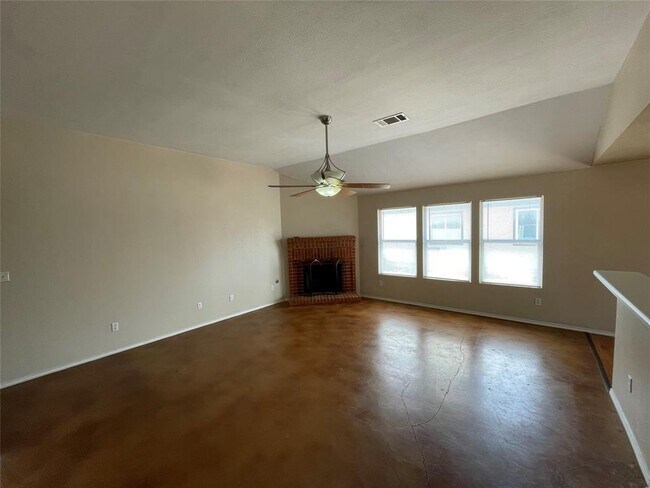 Foto del edificio - 707 Eaglecreek Dr