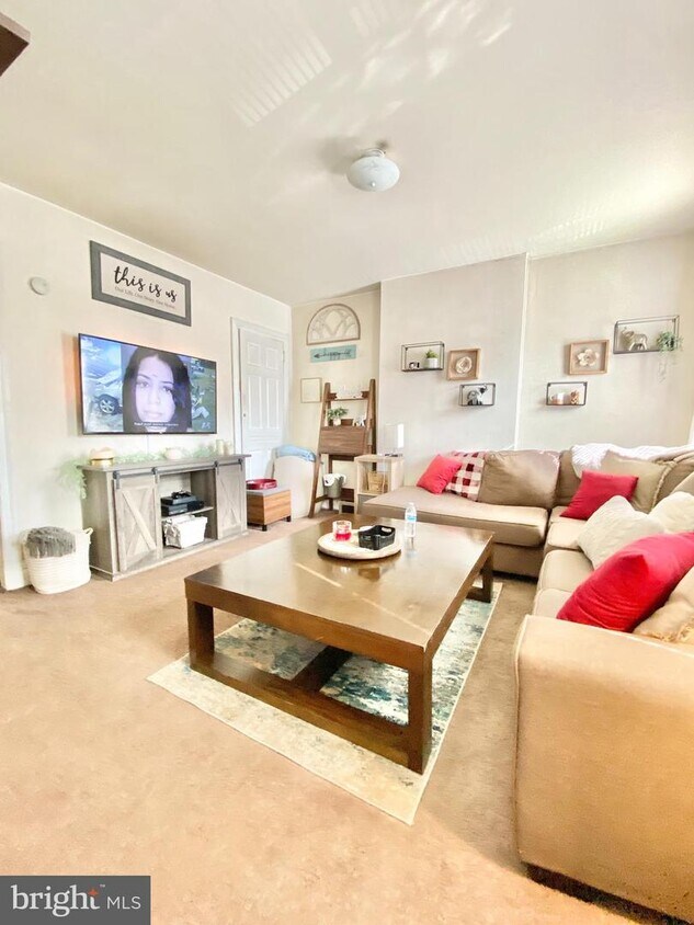 Foto principal - 514 S Orange St