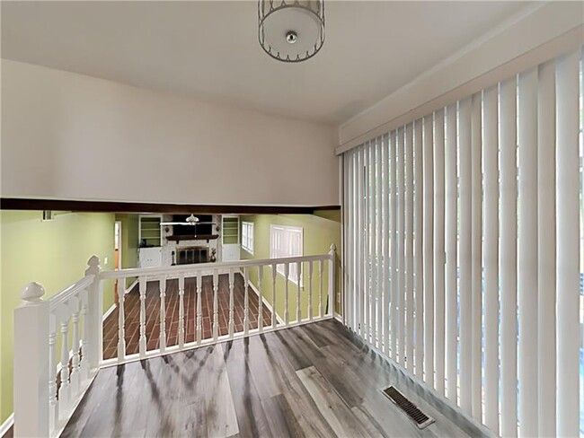 Foto del edificio - 5154 Five Forks Trickum Rd SW