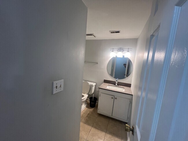 Foto del edificio - 111 Timber Ln