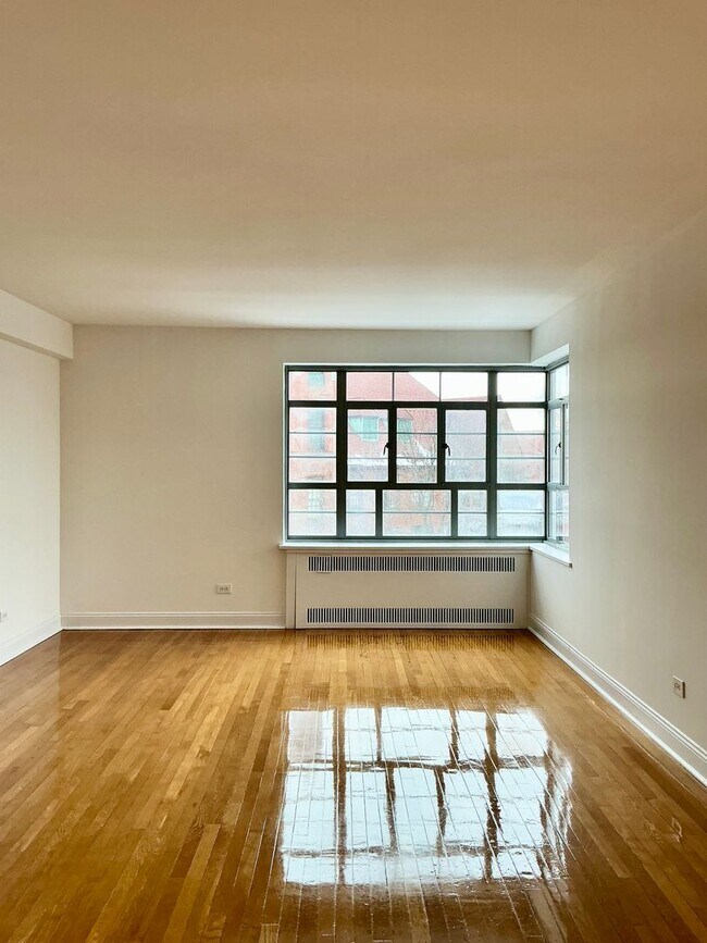 Foto del edificio - The Leslie — A Private Garden Enclave for the Modern New Yorker