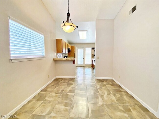 Foto del edificio - 704 Calahan Point Dr