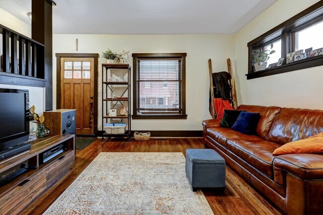 Foto del edificio - 658 S 26th Ave