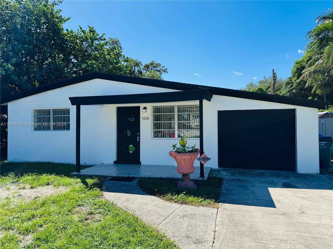 Photo - 5630 Simms, Hollywood, FL 33021