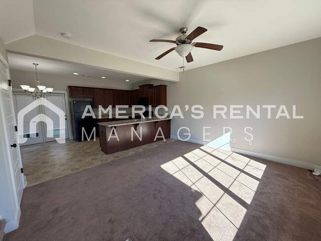 Building Photo - Townhome for Rent in Chelsea! COMING SOON!