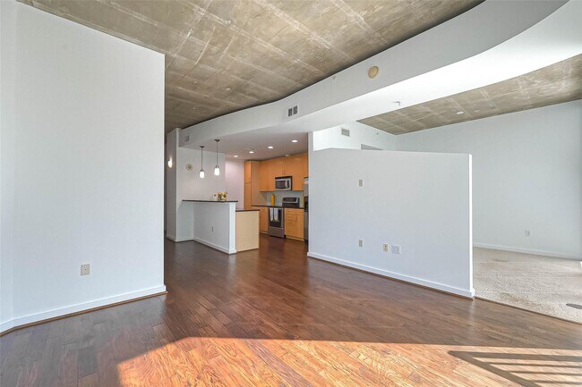 Foto del edificio - 5925 Almeda Rd