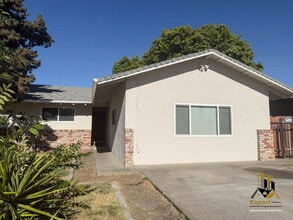 Building Photo - 7733 Mary Lou Way