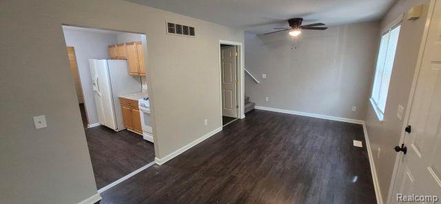 Foto del edificio - 2443 Hester Ct