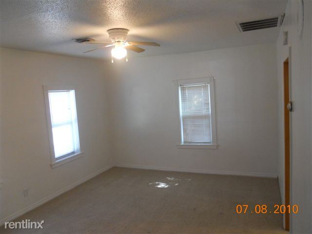 Foto del edificio - 1 br, 1 bath House - 331 Saint Cloud Street