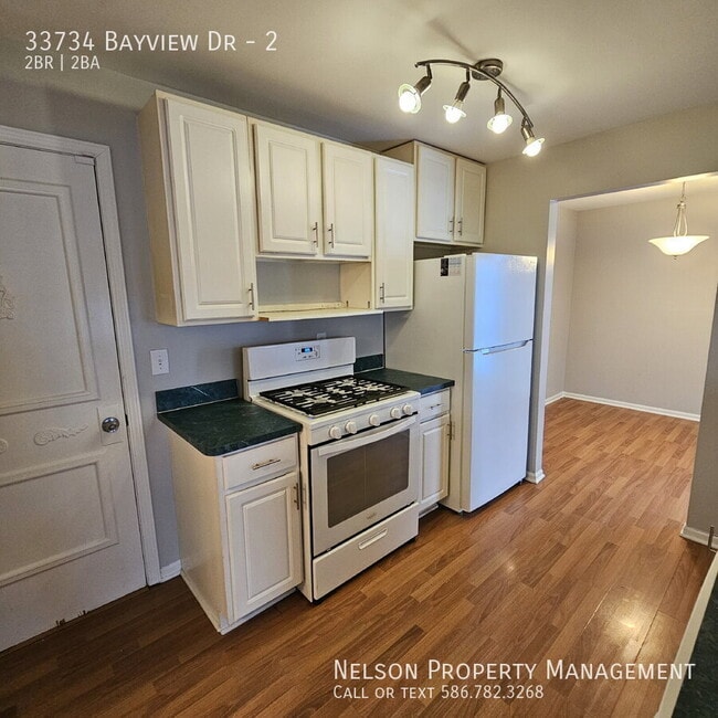 Foto del edificio - 33734 Bayview Dr