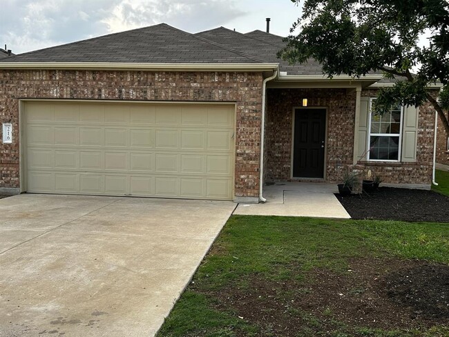 Building Photo - 216 Martha Dr