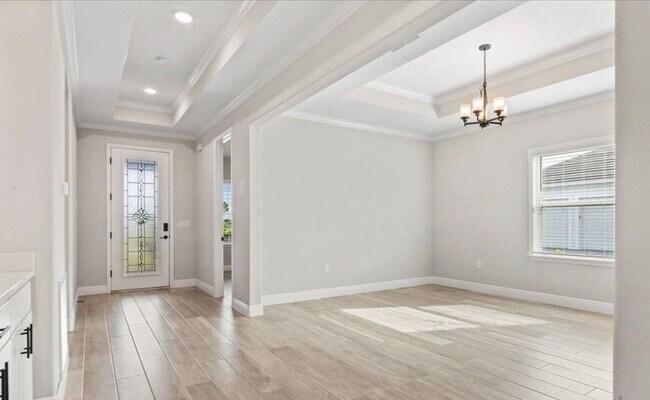 Foto del edificio - 5089 Realm Run