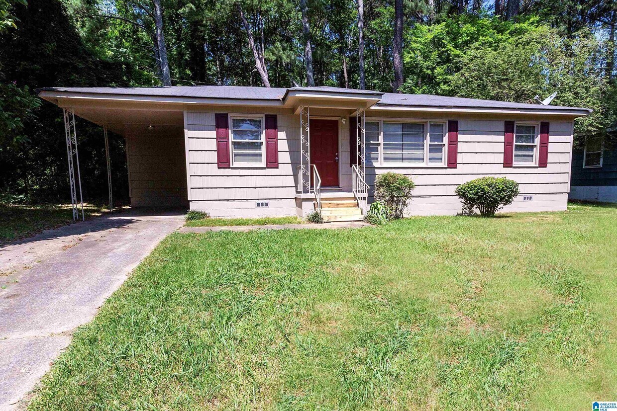 636 Roebuck Cir, Birmingham, AL 35215 House Rental in Birmingham, AL