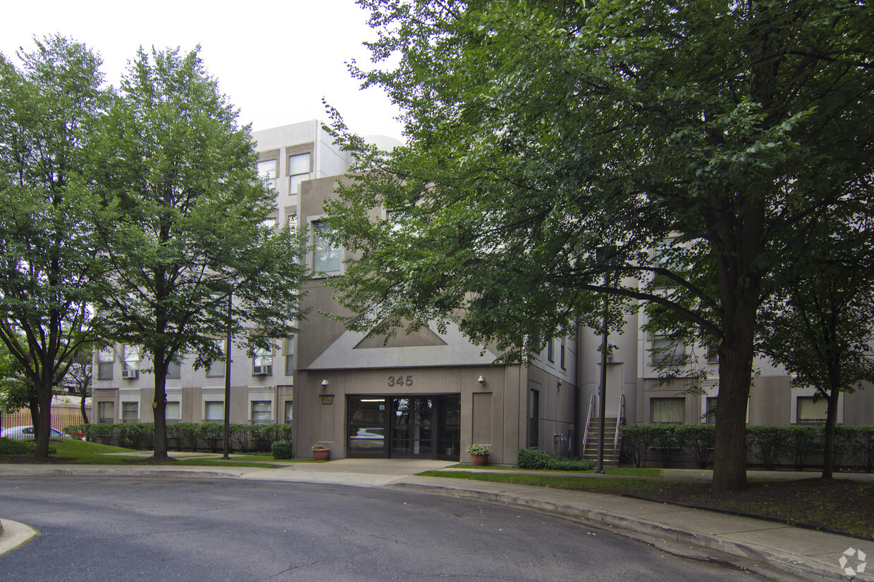 Foto del edificio - Corcoran Place Apartments - 62 & Over