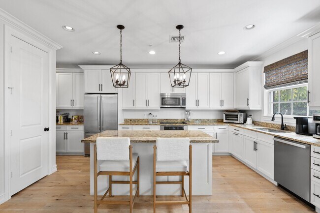 Foto del edificio - 135 N Cannery Row Cir