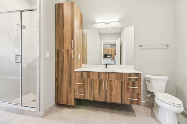 Building Photo - Cityscape Star