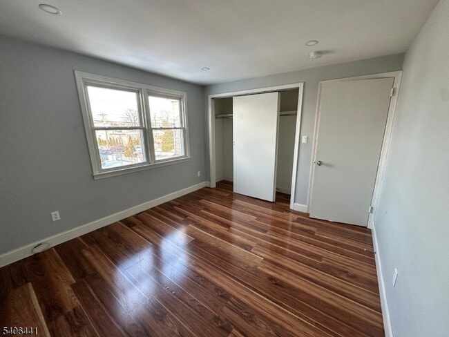 Foto del edificio - 140 Prospect St