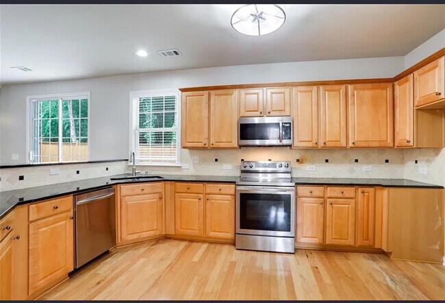 Foto del edificio - 4087 Kingsley Park Ct
