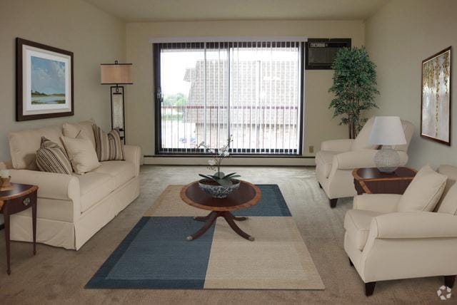 Interior Photo - ReNew at the Grove