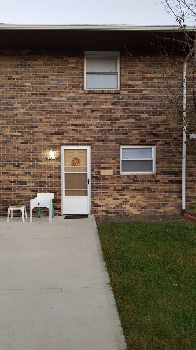 Foto del edificio - 1318 Woodbrook Ln