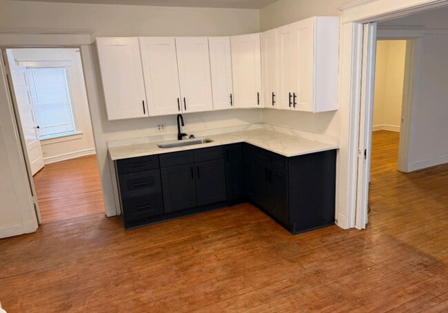 Building Photo - 222 S 2nd St