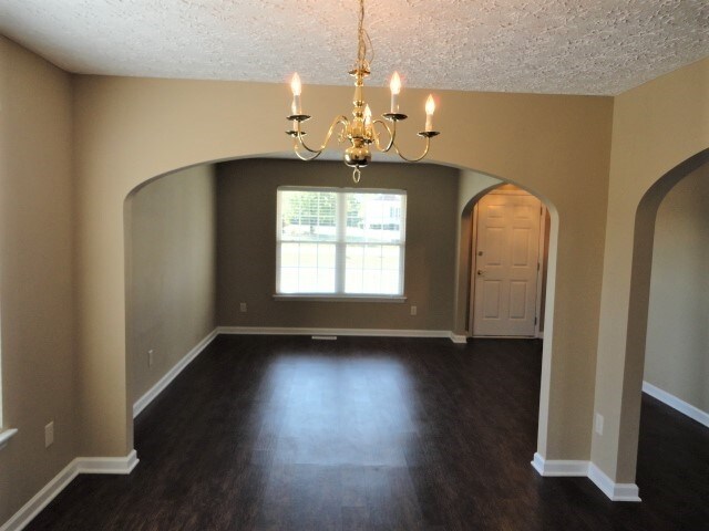 Foto del edificio - 7221 Fribourg Ct