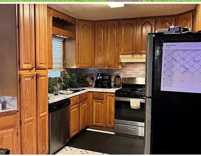Foto del edificio - 5621 Zanola Dr SW