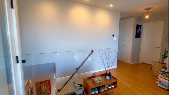 Building Photo - 3BR/2BA | Unobstructed Panoramic Views | Live Above the Fog | Intentional Living