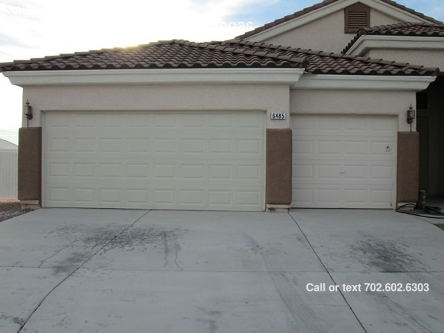 Primary Photo - 6485 Lantana Falls Ct