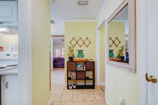 Building Photo - 6851 King Arthur Dr