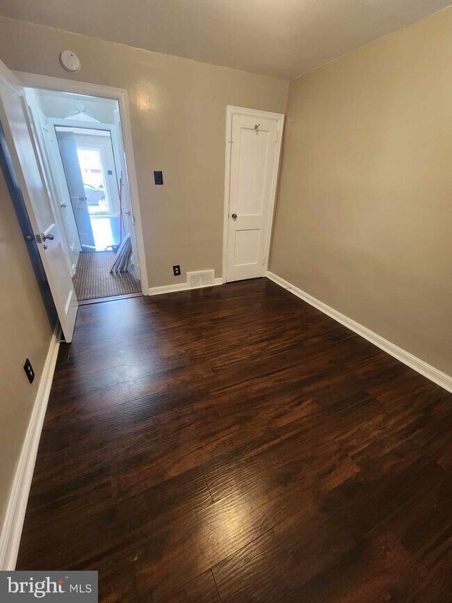 Building Photo - 5308 Harbison Ave