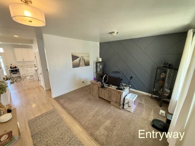 Foto del edificio - 2693 E Gambel Oaks Dr