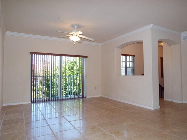 Building Photo - 13100 Bella Casa Cir