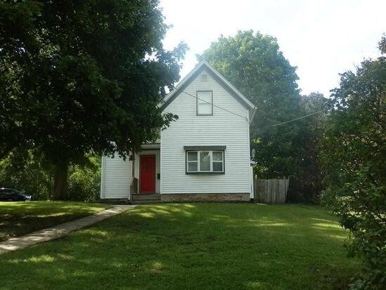 Primary Photo - 1020 6th St.