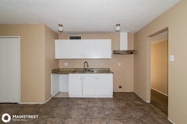 Foto del edificio - 17506 Poppy Trails Ln