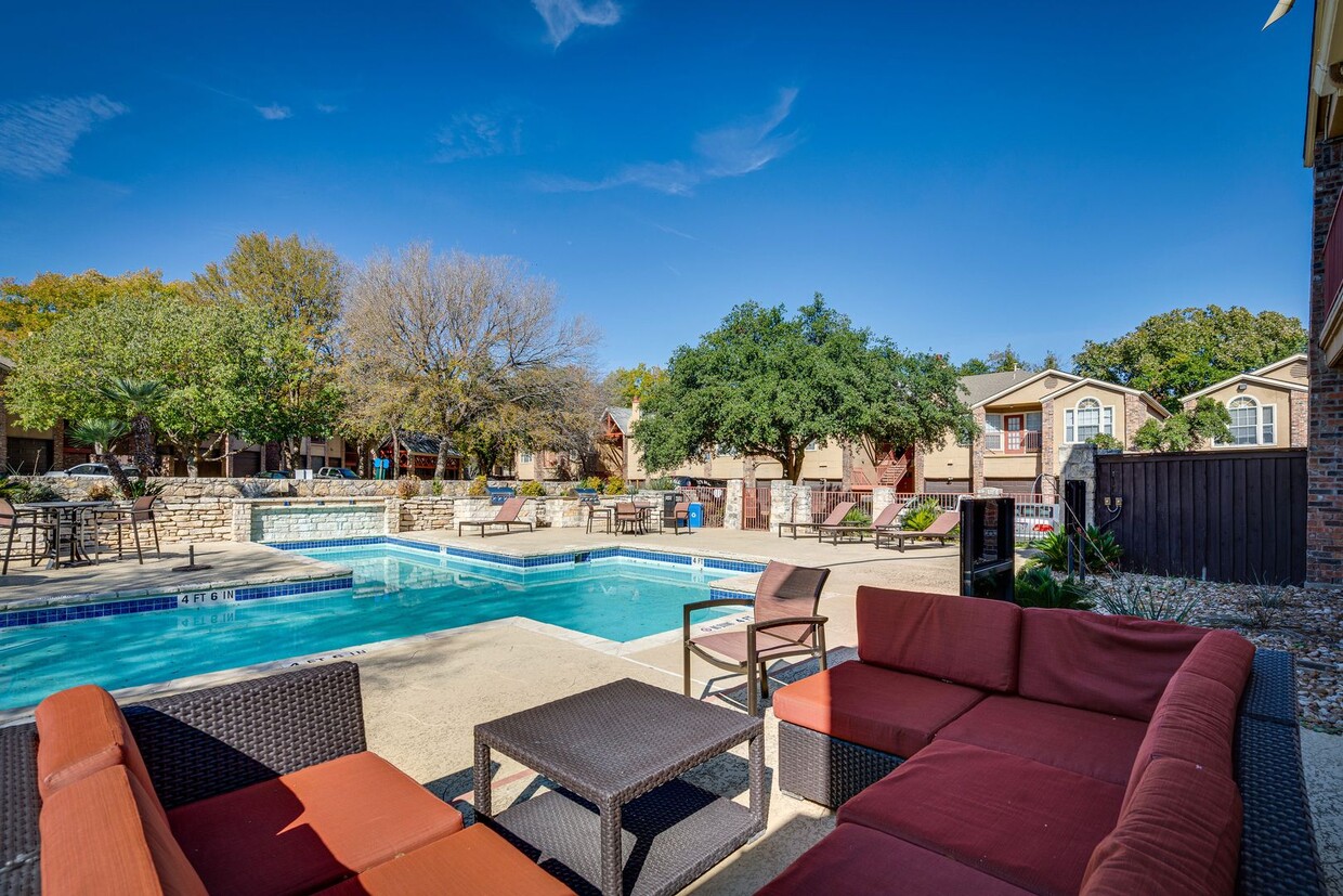 Foto principal - Hill Country Living in the City